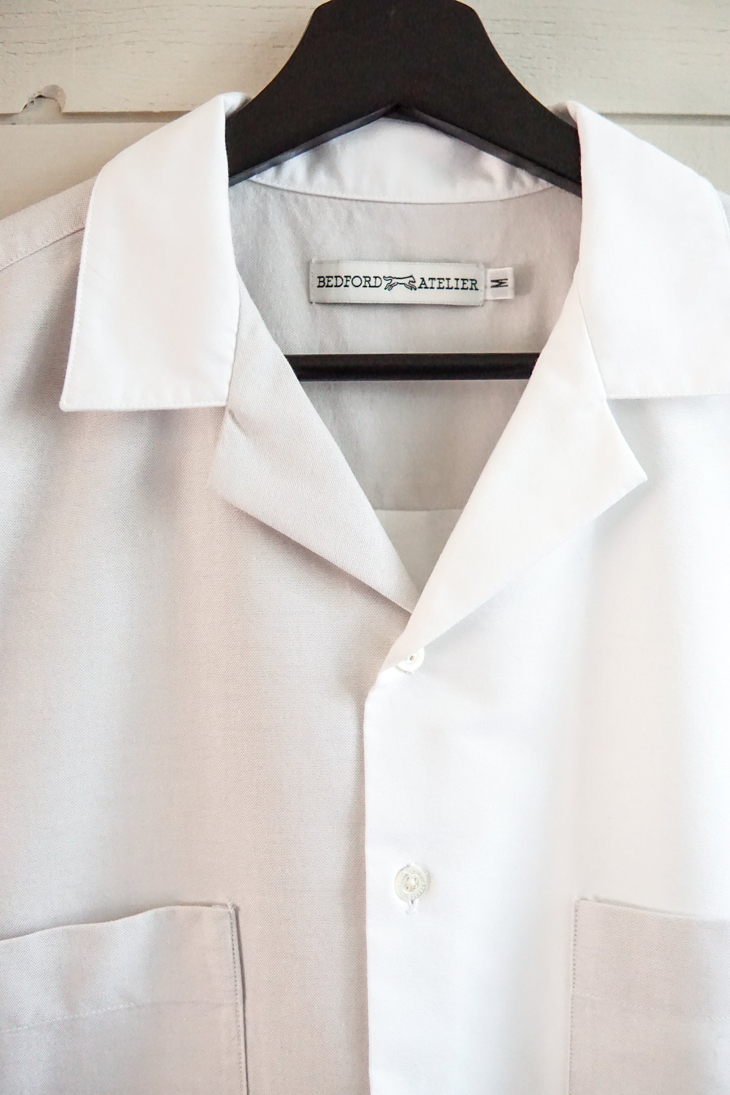 Camp shirt in white and grey