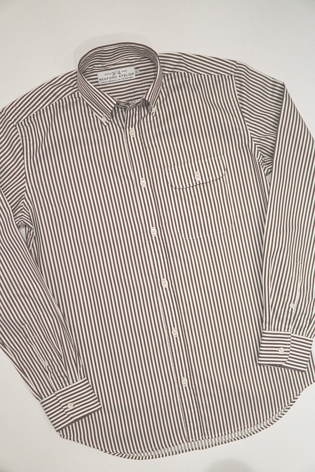 CHEMISE COL AMÉRICAIN - MARRON ET BLANCHE